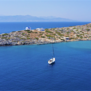 Sailing cruise to Dia Island from Heraklion