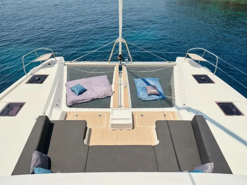 Private Luxury Catamaran Cruise in Heraklion Crete – VIP Sailing Experience